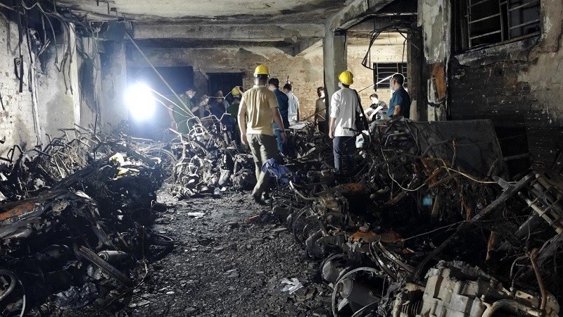 Vụ cháy chung cư mini: Giữ gìn an toàn cháy nổ để tránh ‘con voi chui qua lỗ kim’!