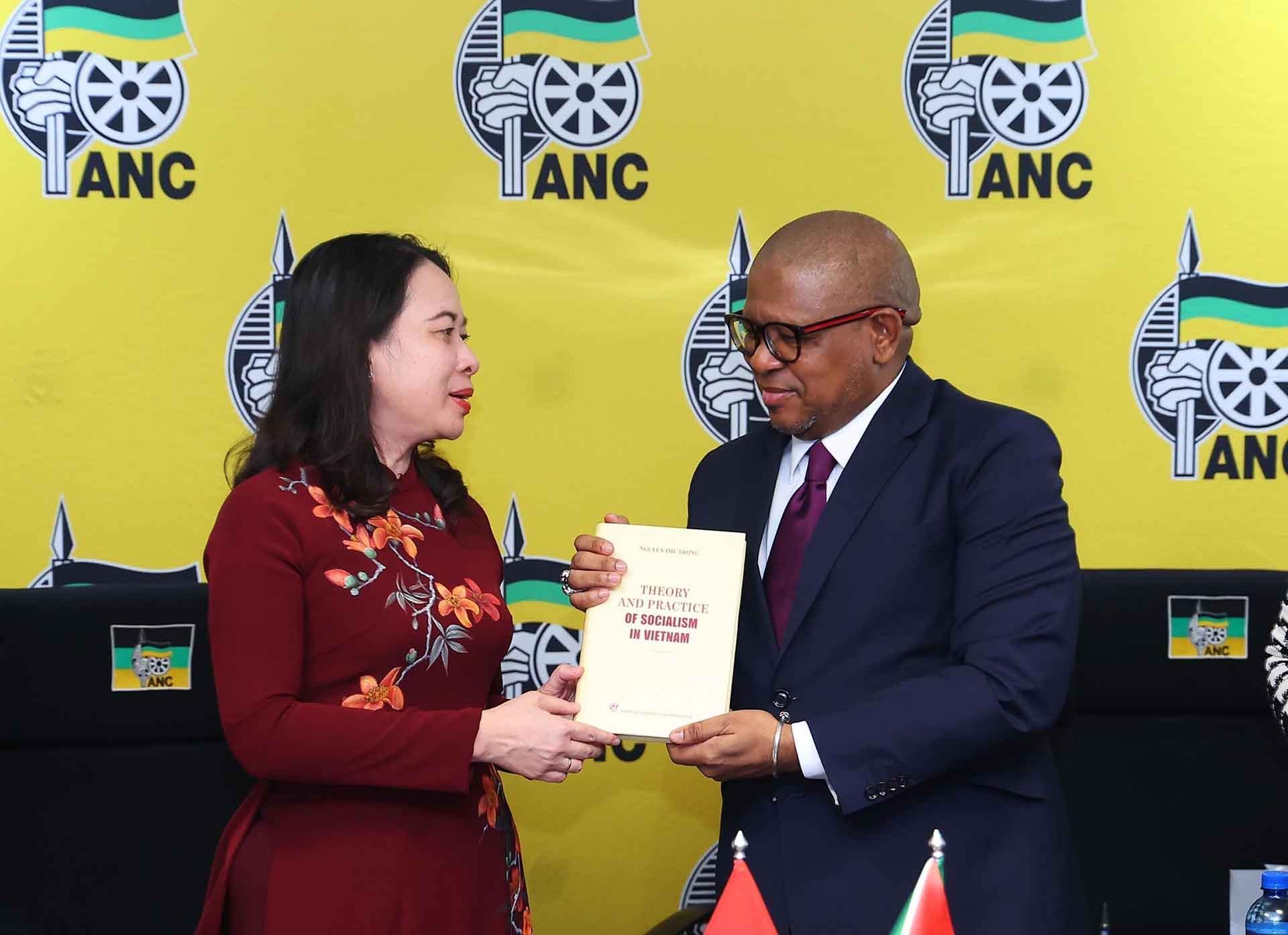 thúc đẩy quan hệ hợp tác tốt đẹp toàn di thúc đẩy quan hệ hợp tác tốt đẹp toàn di