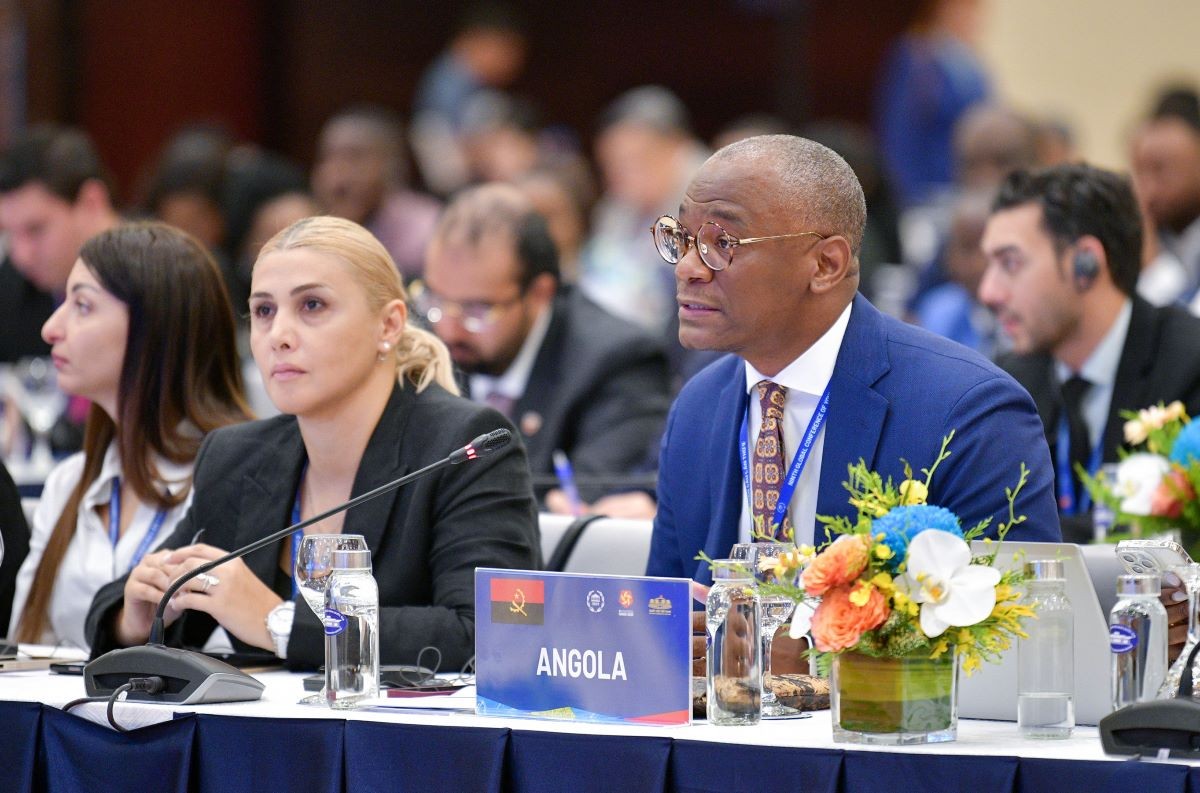 Nghị sĩ Angola phát biểu tại Hội nghị. (Ảnh: TC) Nghị sĩ Angola phát biểu tại Hội nghị. (Ảnh: TC)