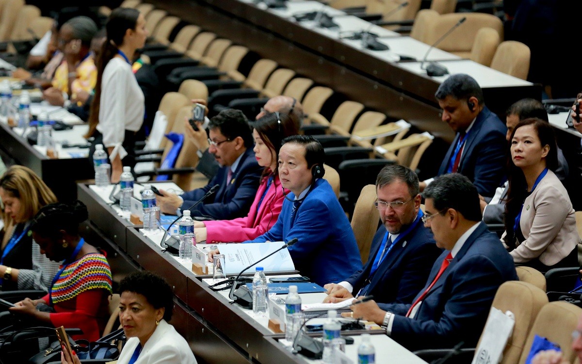 Phó Thủ tướng Trần Hồng Hà dự và phát biểu tại Hội nghị thượng đỉnh Nhóm G77 và Trung Quốc Phó Thủ tướng Trần Hồng Hà dự và phát biểu tại Hội nghị thượng đỉnh Nhóm G77 và Trung Quốc