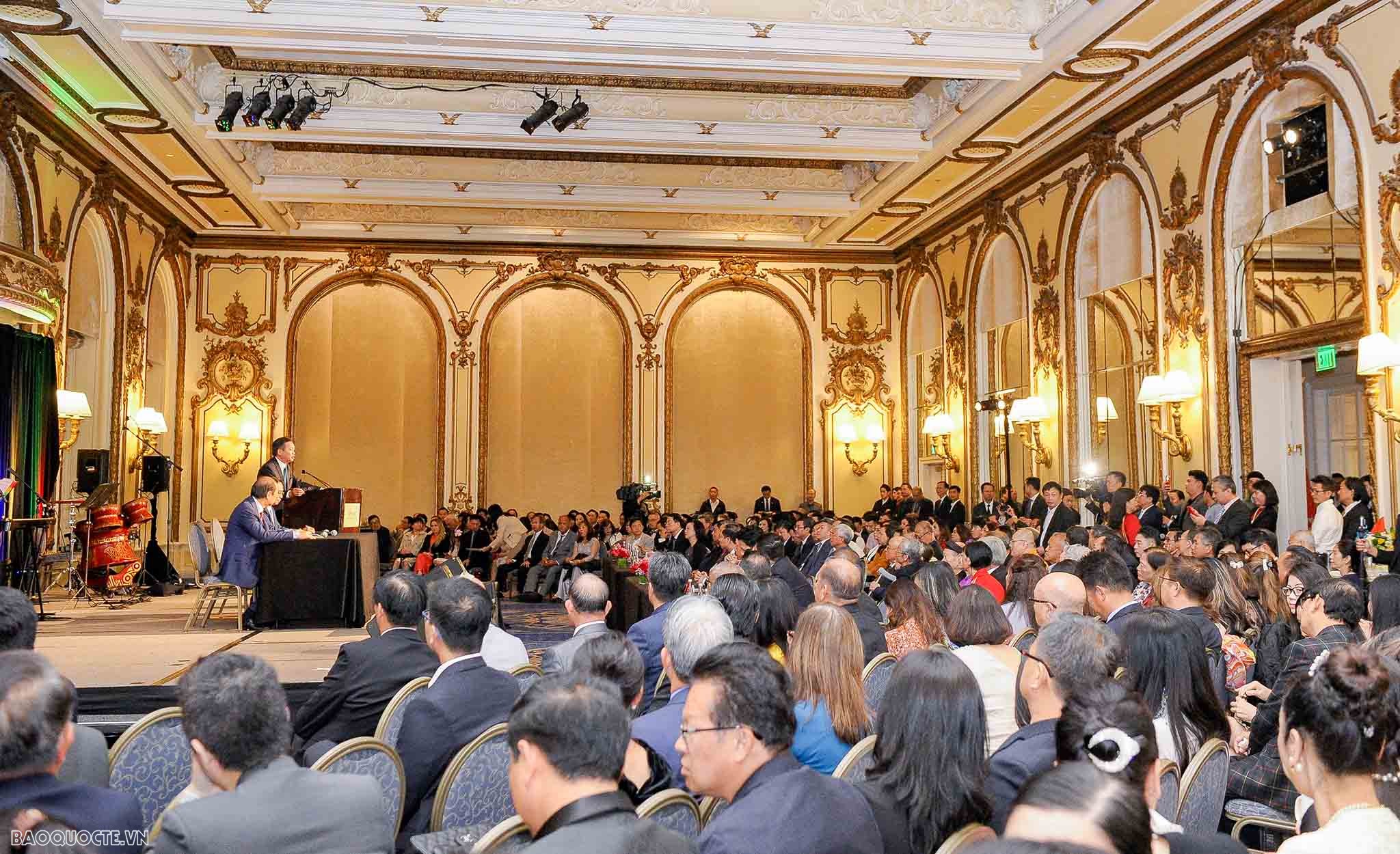 Người Việt trẻ ở Hoa Kỳ sẵn sàng cùng đất nước đào tạo nguồn nhân lực công nghệ chất lượng cao Người Việt ở Hoa Kỳ sẵn sàng cùng đất nước đào tạo nguồn nhân lực công nghệ chất lượng cao