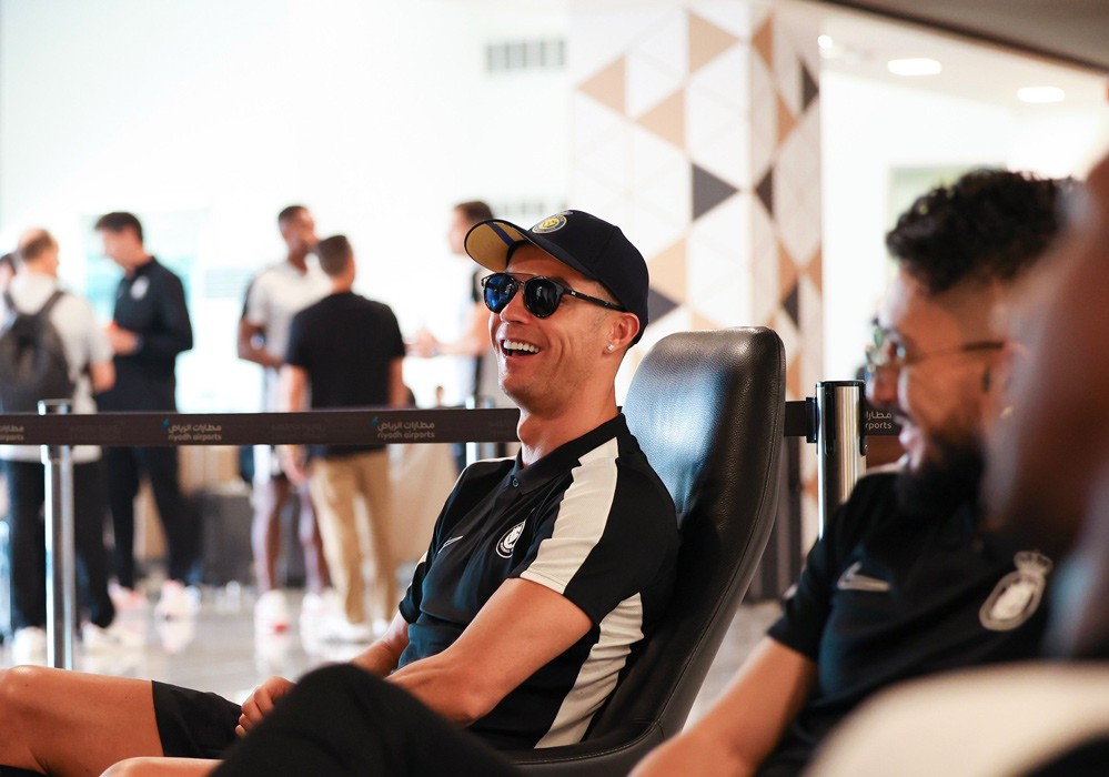 Cristiano Ronaldo cùng đồng đội chuẩn bị tham dự sân chơi AFC Champions League (cúp C1 châu Á). 