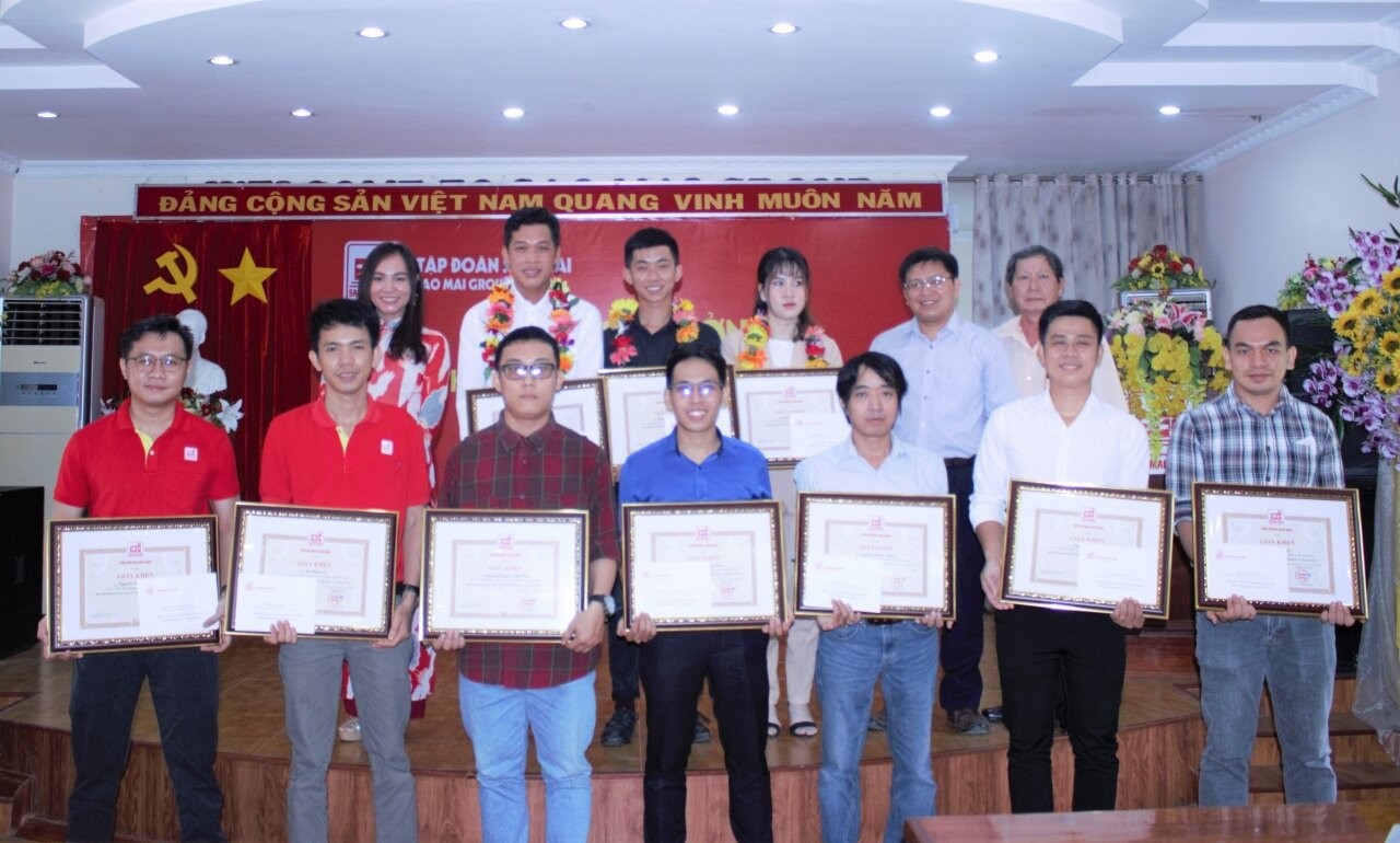 Những KTS trẻ của Cty Astar ngày được vinh danh 