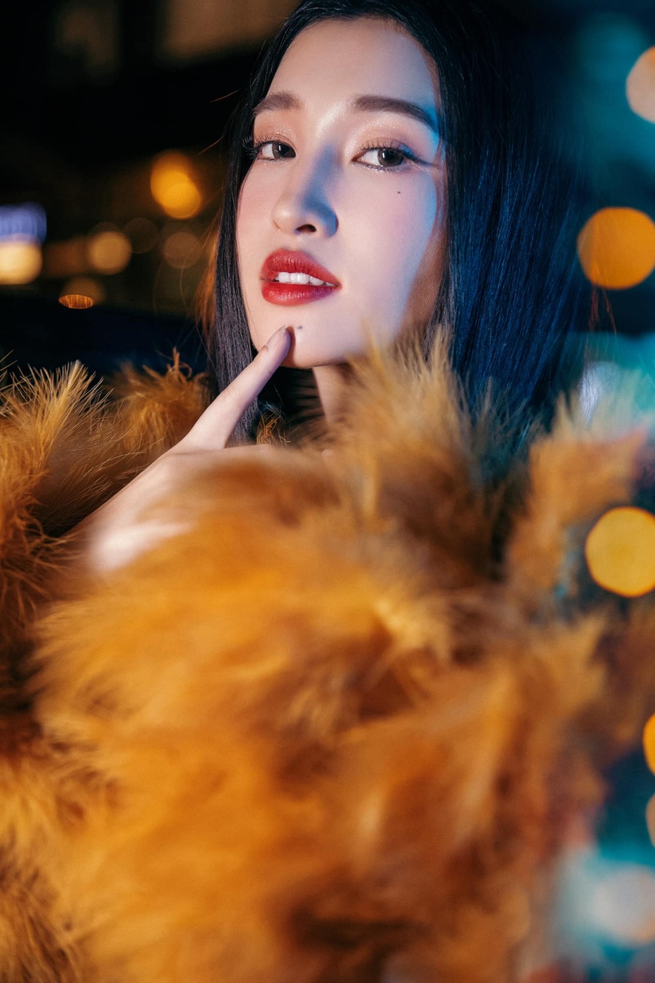 Á hậu Phương Nhi