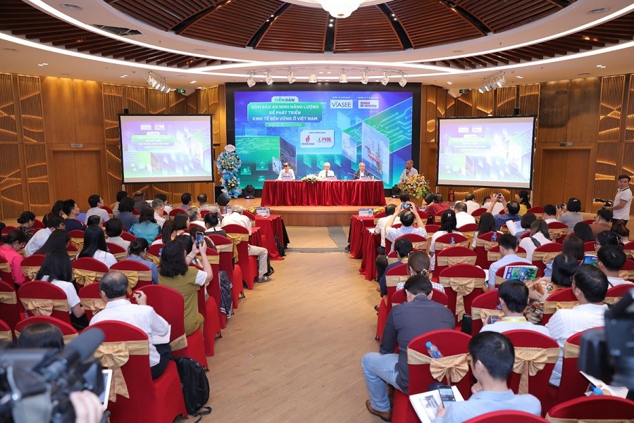 Xây dựng mô hình năng lượng sạch để phát triển kinh tế bền vững Xây dựng mô hình năng lượng sạch để phát triển kinh tế bền vững