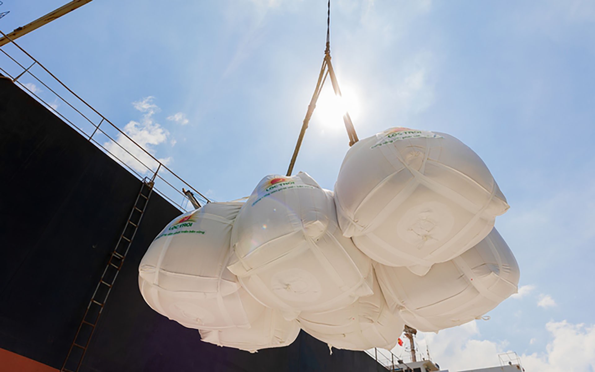 Tiền Giang đón tín hiệu vui ngay đầu Năm mới, xuất khẩu 13.000 tấn gạo, thu về 8 triệu USD