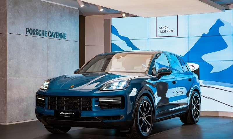 Cận cảnh Porsche Cayenne 2024 vừa ra mắt tại Việt Nam, giá từ 5,5 tỷ đồng Cận cảnh Porsche Cayenne 2024 vừa ra mắt tại Việt Nam, giá từ 5,5 tỷ đồng