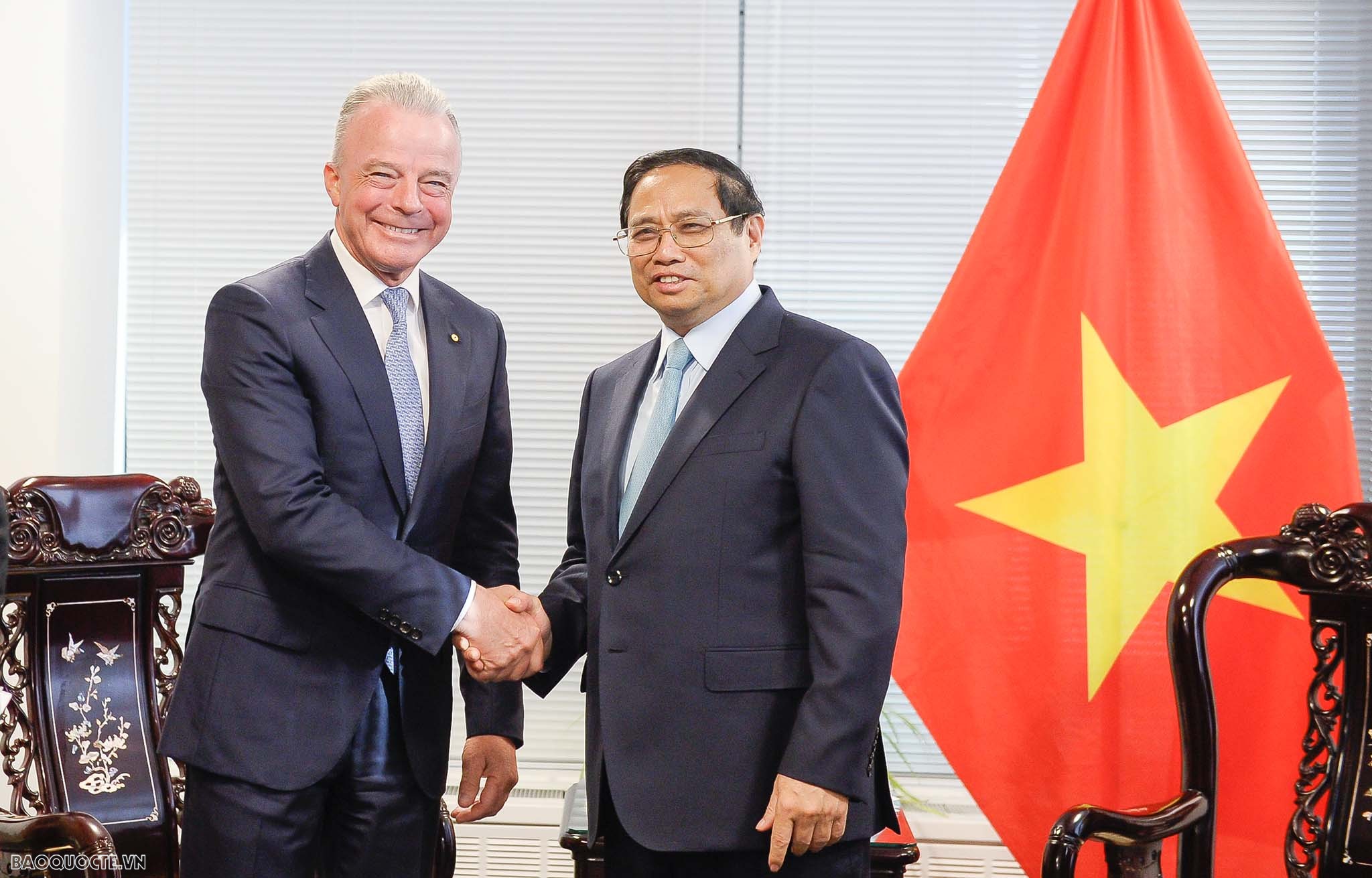 Thủ tướng Phạm Minh Chính tiếp Ông Brendan Nelson AO, Phó Chủ tịch cấp cao của Boeing toàn cầu. Thủ tướng Phạm Minh Chính tiếp Ông Brendan Nelson AO, Phó Chủ tịch cấp cao của Boeing toàn cầu.