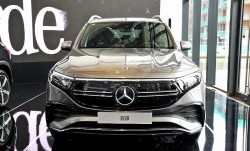 Cận cảnh SUV 7 chỗ thuần điện Mercedes EQB 250 vừa ra mắt tại Việt Nam