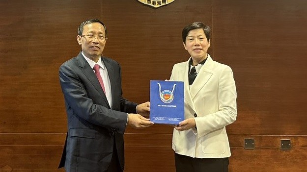Hải quan Việt Nam tăng cường phối hợp phòng chống buôn lậu với Hải quan Hong Kong, Trung Quốc