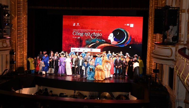 Những ấn tượng đặc biệt từ vở opera 'Công nữ Anio' kỷ niệm 50 năm quan hệ ngoại giao Việt Nam-Nhật Bản Những ấn tượng đặc biệt từ vở opera 'Công nữ Anio' kỷ niệm 50 năm quan hệ ngoại giao Việt Nam-Nhật Bản