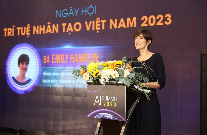 Anh chia sẻ kinh nghiệm sử dụng trí tuệ nhân tạo với Việt Nam