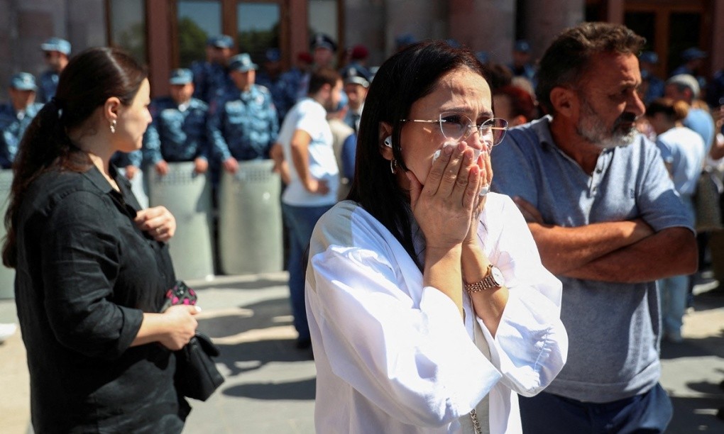 Lo ngại bị thanh lọc sắc tộc, 120.000 người Armenia tháo chạy khỏi Nagorno-Karabakh