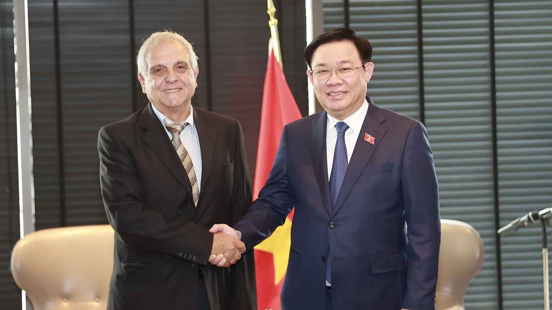 Đẩy mạnh các hoạt động giao lưu nhân Việt Nam-Bulgaria thường xuyên, hiệu quả, thực chất