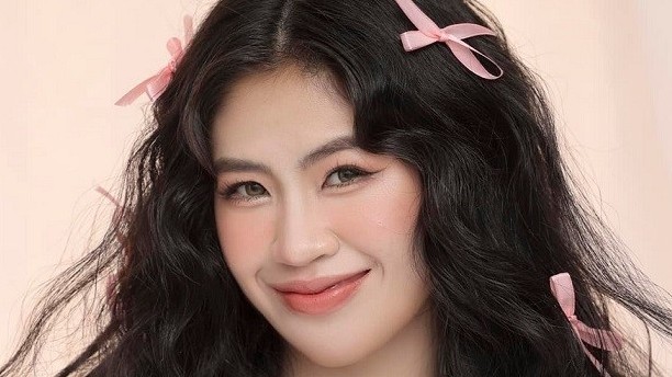 Nữ cầu thủ Thanh Nhã ngọt ngào và đẹp cá tính trong bộ ảnh thời trang mừng tuổi 22