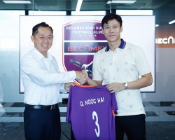 V-League 2023/2024: Quế Ngọc Hải chính thức ra mắt CLB Bình Dương