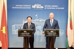 Đưa quan hệ Việt Nam-Bulgaria lên tầm cao mới