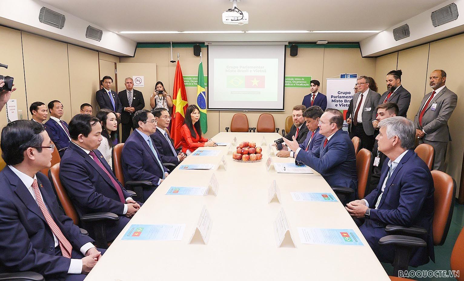 Tiếp hội nghị sĩ Brazil-Việt Nam