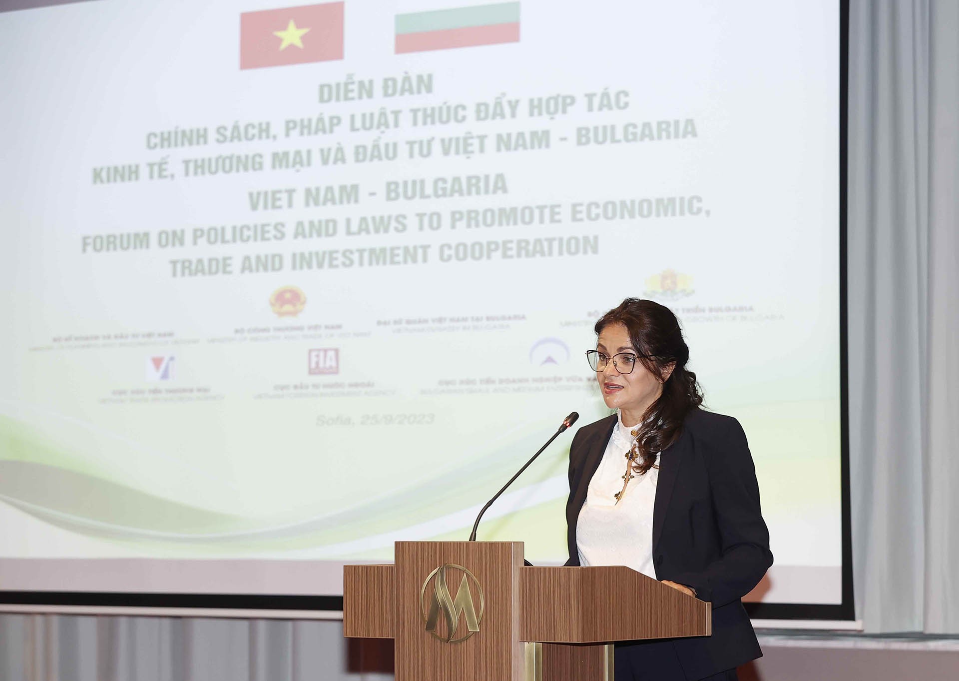 Diễn đàn chính sách, pháp luật về thúc đẩy hợp tác Việt Nam-Bulgaria