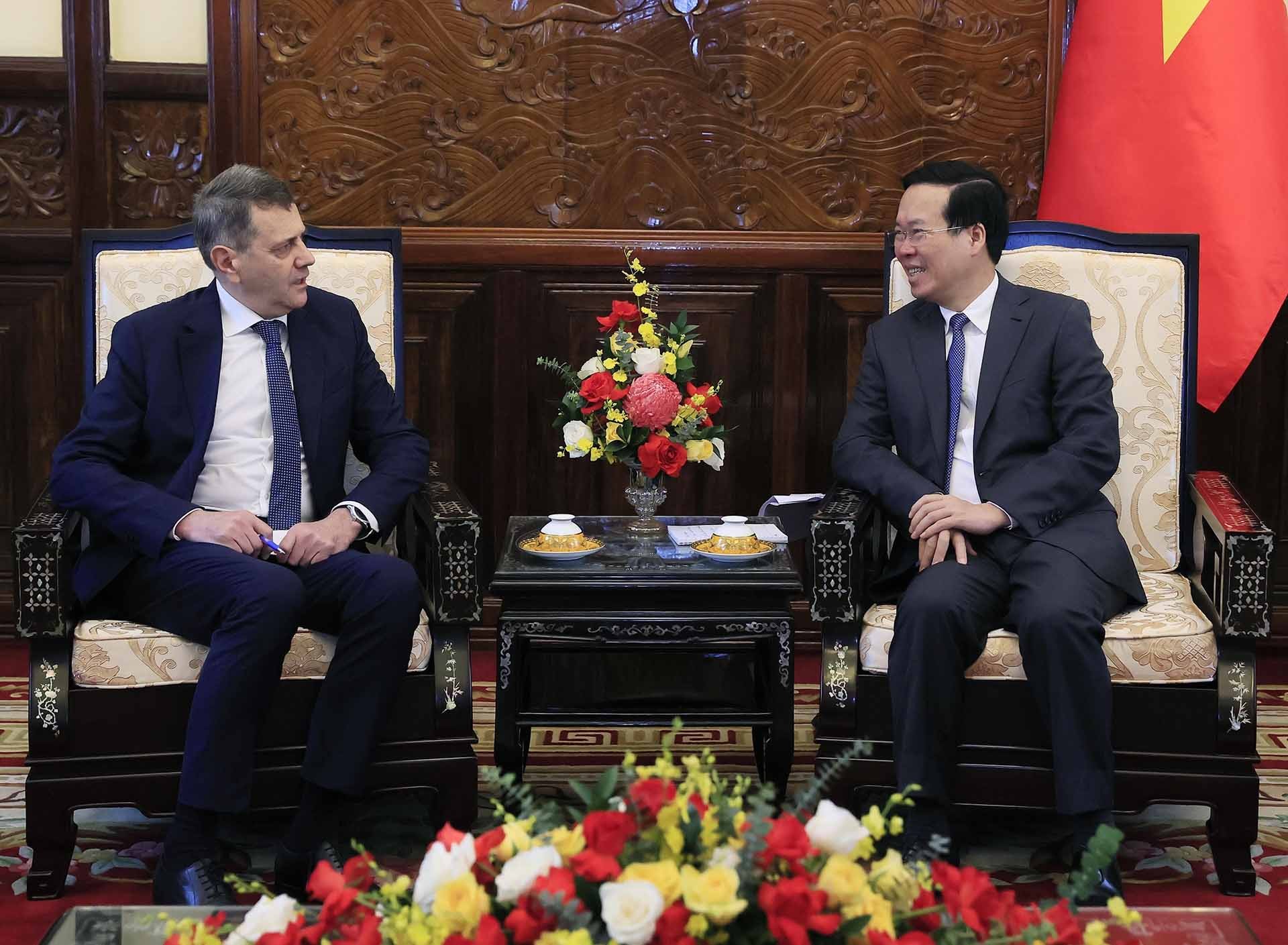 Chủ tịch nước Võ Văn Thưởng tiếp Đại sứ Bulgaria Pavlin Todorov. (Nguồn: TTXVN)