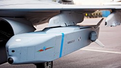 Tình hình Ukraine: Kiev bổ nhiệm thứ trưởng Quốc phòng, nóng chuyện tên lửa