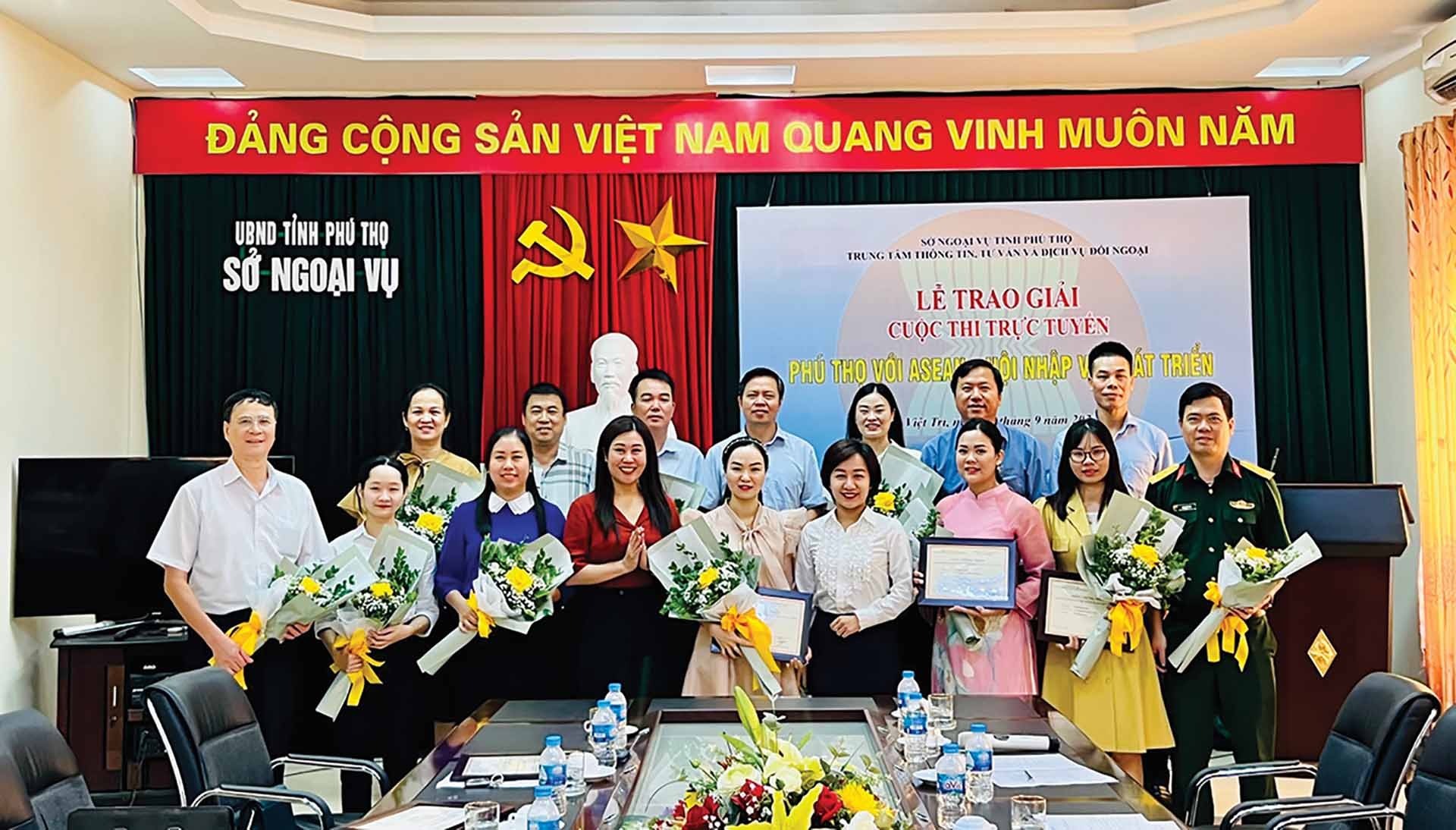 Sở Ngoại vụ Phú Thọ: 10 năm hội tụ - hội nhập - phát triển Sở Ngoại vụ Phú Thọ: 10 năm hội tụ - hội nhập - phát triển