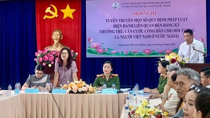 TP. Hồ Chí Minh đẩy mạnh tuyên truyền một số quy định pháp luật hiện hành cho đối tượng là người Việt Nam ở nước ngoài