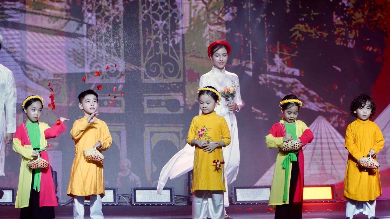 Một Hà Nội say đắm lòng người mỗi độ Thu về