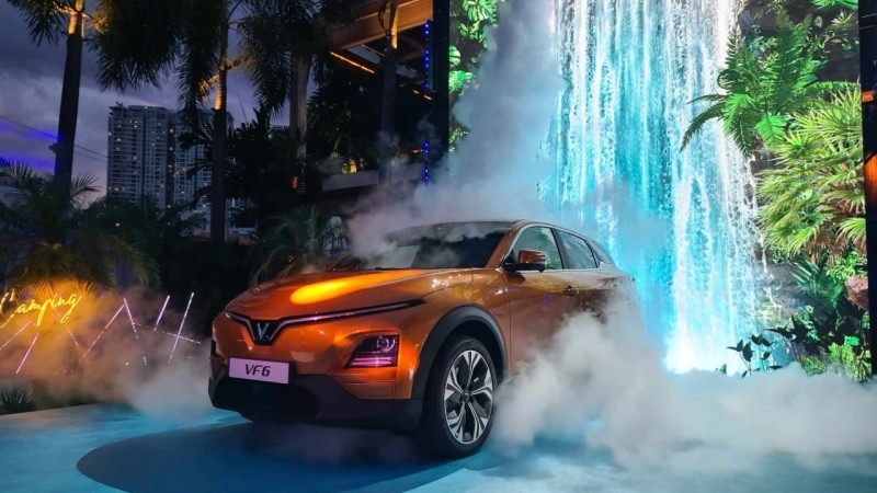 Cận cảnh VinFast VF6 vừa ra mắt tại Việt Nam, giá từ 675 triệu đồng