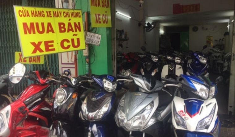 Sang tên xe máy cũ phải đóng những loại phí gì? Sang tên xe máy cũ phải đóng những loại phí gì?