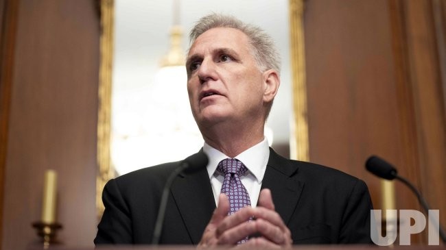 Thông qua dự luật ngân sách vào phút chót, chính phủ Mỹ được ‘cứu’ khỏi cảnh phải đóng cửa