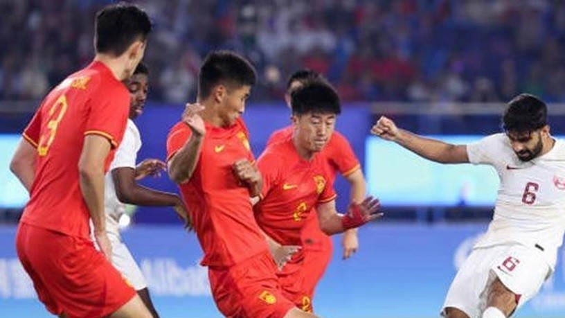 ASIAD 19: Xác định các cặp đấu vòng bán kết môn bóng đá nam, nữ