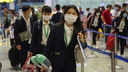 Đang bị nợ xấu có đi xuất khẩu lao động được không?