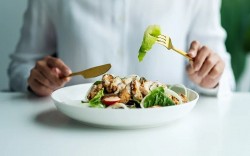 Thiết lập một số thói quen sinh hoạt theo hướng khoa học để kiểm soát cân nặng, cải thiện vóc dáng