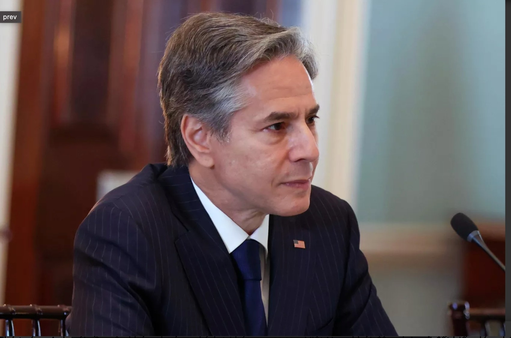 Mỹ muốn tránh đối đầu trực tiếp với Nga, chặn các khoản viện trợ mới cho Kiev