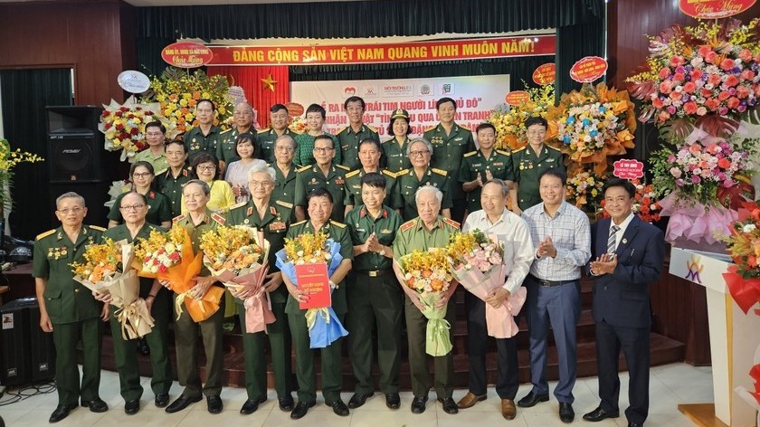 Ra mắt sách và Câu lạc bộ cùng tên 'Trái tim người lính Thủ đô'