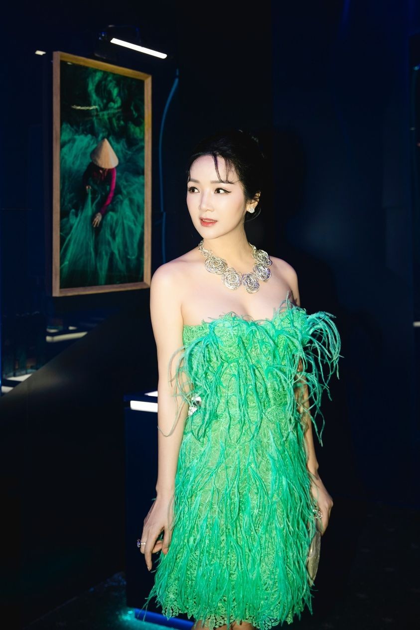 Hoa hậu Giáng My Hoa hậu Giáng My