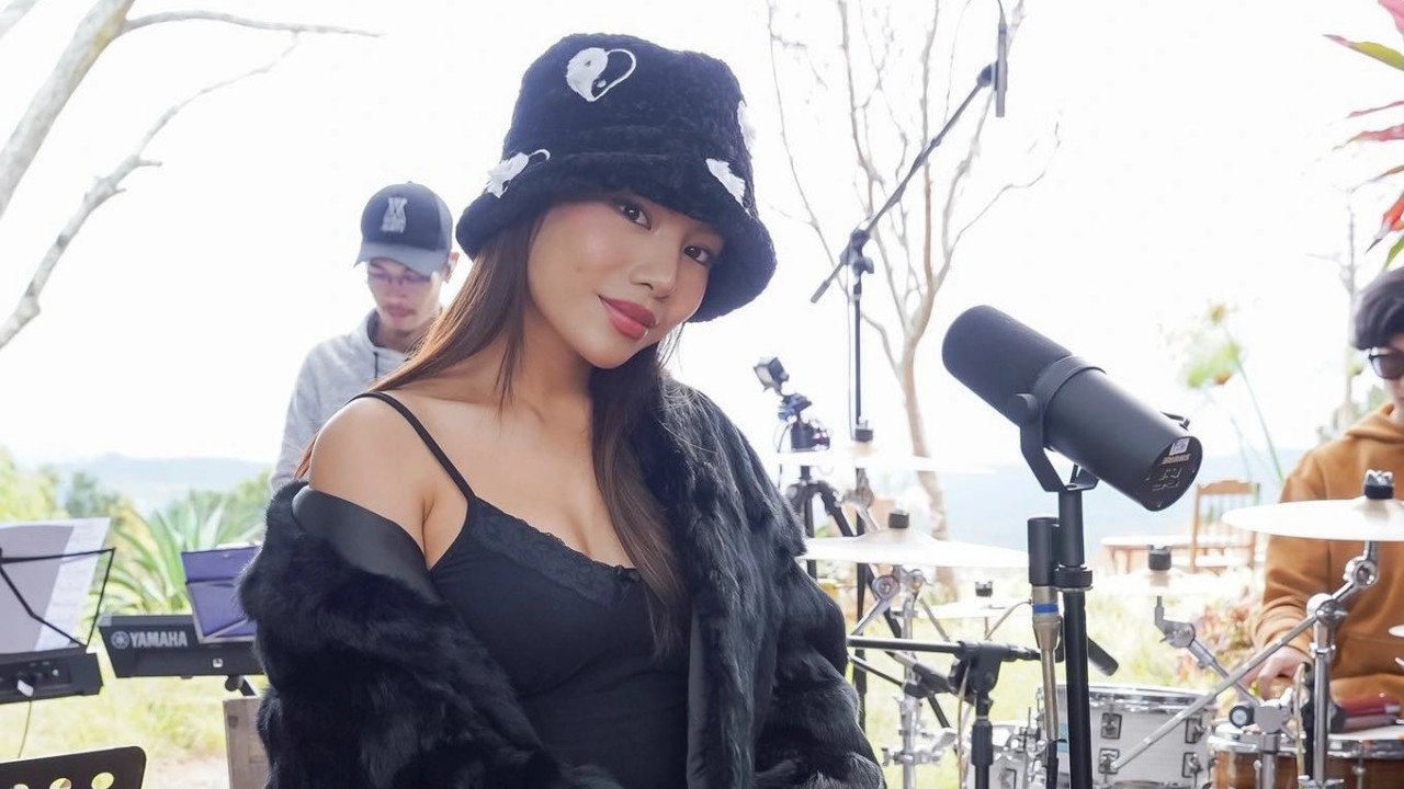 Từ bỏ suy nghĩ tiêu cực, Vũ Thảo My 'lột xác' sau 10 năm đăng quang ngôi vị quán quân Giọng hát Việt