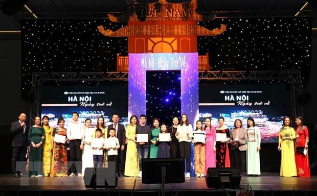 Ngày trở về của những người Hà Nội tại Đức