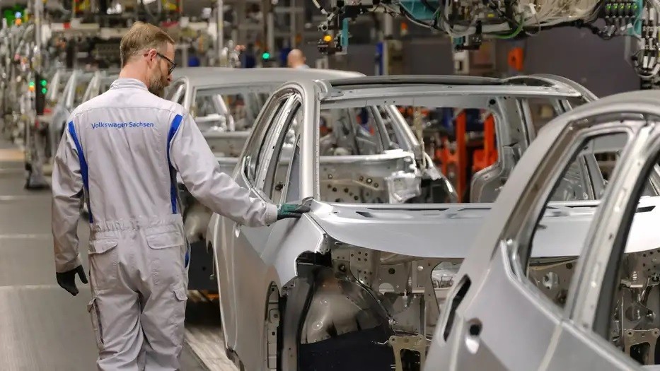 Một tuần làm việc chỉ 4 ngày, người lao động có hạnh phúc hơn?