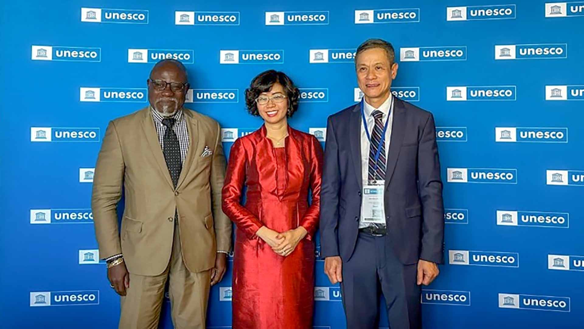 Trợ lý Bộ trưởng Nguyễn Minh Vũ gặp, làm việc với Trợ lý Tổng giám đốc phụ trách Đối ngoại và ưu tiên châu Phi Anthony Kwaku Ohemeng-Boamah. (Nguồn Đoàn công tác)