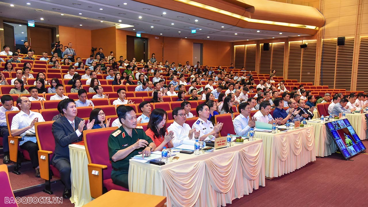 Tiếp tục nâng cao chất lượng, hiệu quả công tác thông tin đối ngoại trong tình hình mới Tiếp tục nâng cao chất lượng, hiệu quả công tác thông tin đối ngoại trong tình hình mới