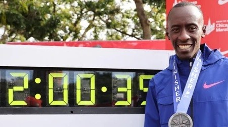 Kelvin Kiptum chia sẻ cảm xúc tại quê nhà Kenya sau khi vô địch Chicago marathon