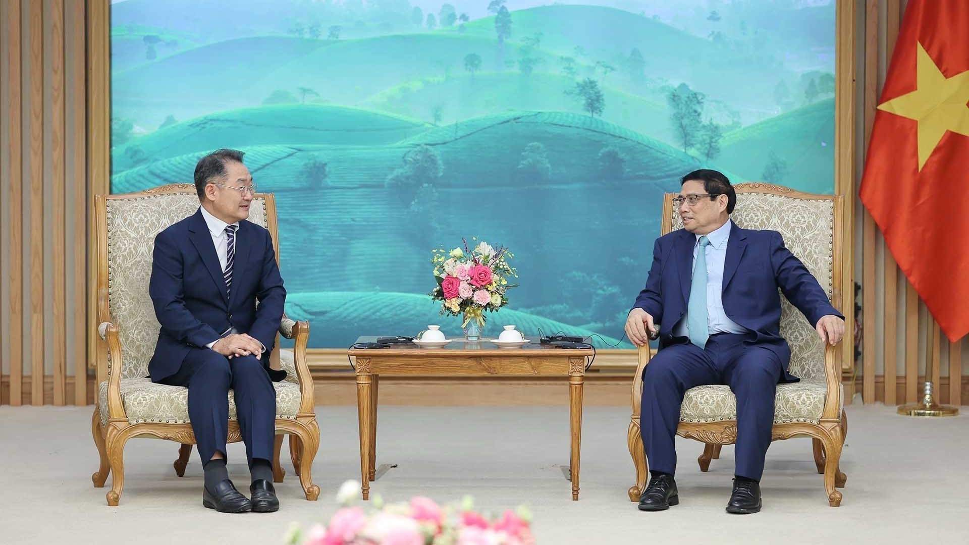 Thủ tướng Phạm Minh Chính tiếp Tổng giám đốc Tập đoàn công nghệ Amkor