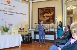 Lễ ra mắt sách cuốn sách của Tổng Bí thư Nguyễn Phú Trọng bản tiếng Hà Lan tại Bỉ