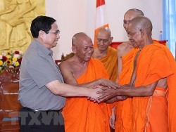 Thủ tướng chúc mừng Lễ Sene Dolta năm 2023 của đồng bào Khmer