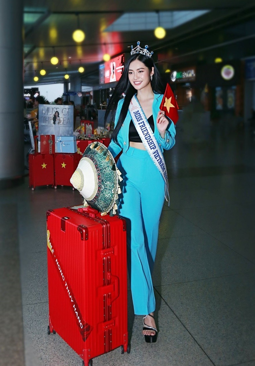 Hoa hậu Nông Thúy Hằng lên đường dự thi Hoa hậu Hữu nghị quốc tế 2023 Hoa hậu Nông Thúy Hằng lên đường dự thi Hoa hậu Hữu nghị quốc tế 2023