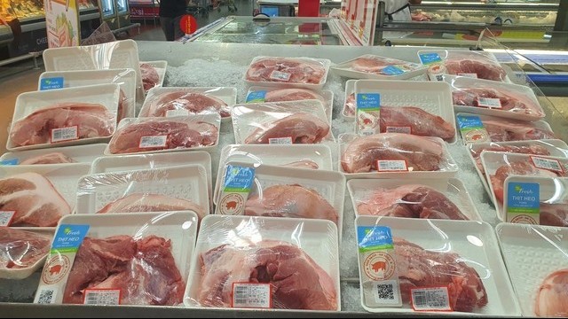 Giá heo hơi hôm nay 30/12: Giá heo hơi trầm lắng, miền Nam cao nhất cả nước