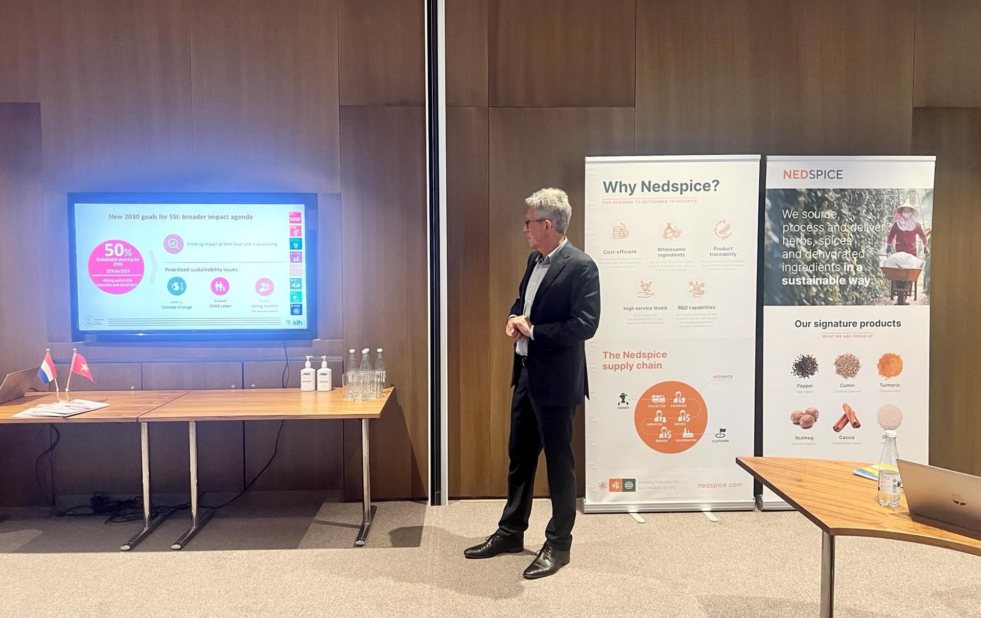 Tọa đàm giới thiệu và thúc đẩy nông sản địa phương tại Hà Lan