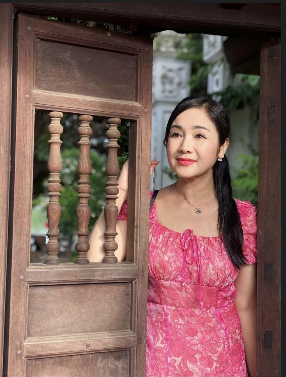 Sao Việt đón 20/10 thế nào?